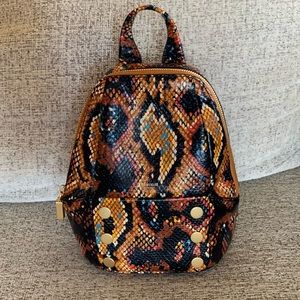 Hammitt Hunter Small in Botanical Snake with Brushed Gold Hardware!! BRAND NEW!!
